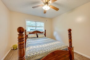 Quiet Columbus Home w/ Private Deck & Grill!