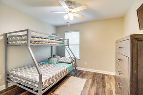 Spacious Pooler Home w/ Family-friendly Perks