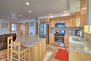 Oceanfront Craig Apt: Grill, Fishing On-site!