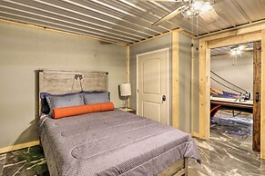 Custom-built Luxury Cabin w/ Tesla Charger!