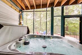 Custom-built Luxury Cabin w/ Tesla Charger!