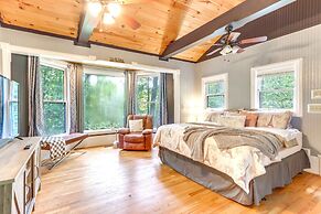 Custom-built Luxury Cabin w/ Tesla Charger!