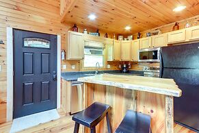 Blue Ridge Cabin Rental w/ Deck & Screened Porch!