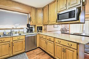 Lakefront Macon Getaway w/ Stunning Boathouse