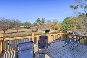 Lakefront Macon Getaway w/ Stunning Boathouse