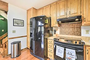 Lakefront Macon Getaway w/ Stunning Boathouse