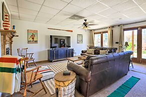 Lakefront Macon Getaway w/ Stunning Boathouse