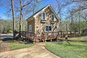 Cozy Creekside Cabin w/ Grill: Fish & Explore!