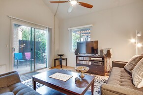 Pet-friendly Tucson Townhome w/ Pool Access!