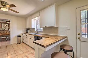 Pet-friendly Home, 4 Miles to U of A Campus