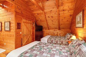 'creek Bend Escape' w/ Hot Tub + River Views!