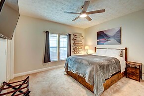 Cleveland Cabin w/ Private Hot Tub ~ 7 Mi to Helen