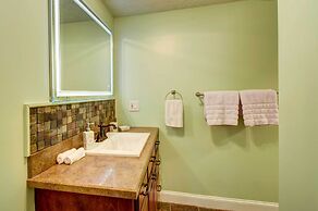 Cleveland Cabin w/ Private Hot Tub ~ 7 Mi to Helen