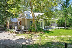 Historic Biloxi Bay Cottage w/ Beautiful View