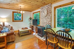 Lakemont Vacation Rental w/ Screened-in Porch!