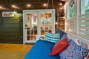 Lakemont Vacation Rental w/ Screened-in Porch!