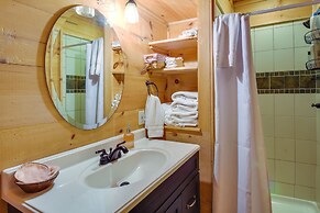 Lakemont Vacation Rental w/ Screened-in Porch!