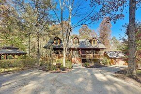 Hot Tub & Game Room: Blue Ridge Getaway