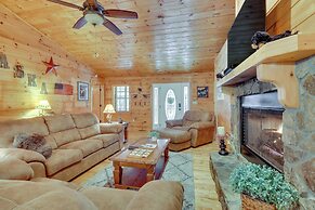 Hot Tub & Game Room: Blue Ridge Getaway