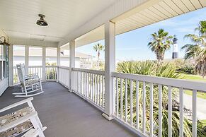 Spacious Tybee Island Retreat w/ Private Pool