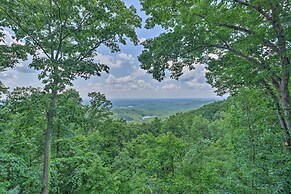 Rustic Ranger Cabin w/ Amazing Mountain Views