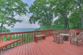 Rustic Ranger Cabin w/ Amazing Mountain Views