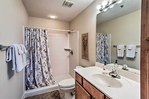 Breezy Darien Condo w/ Tranquil Marsh Views!