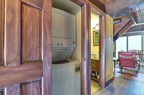 Walk to Ski Lift! Charming Hunter A-frame