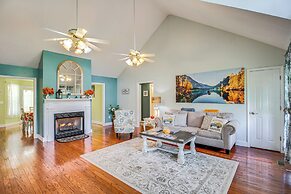 Charming Trenton Home w/ Mtn Views & Patio!