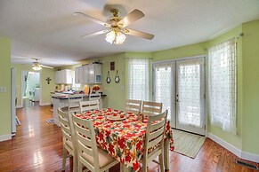 Charming Trenton Home w/ Mtn Views & Patio!