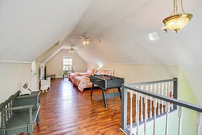 Charming Trenton Home w/ Mtn Views & Patio!