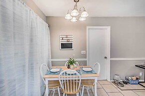 Pet-friendly Brunswick Retreat w/ Gas Grill!