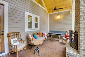 Spacious Midway Cottage w/ Porches, Near Hunting!