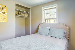 Cozy Memphis Vacation Rental Near Beale Street!