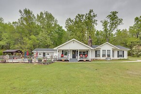 Buckhead Cabin w/ Fireplaces & Private Pool!