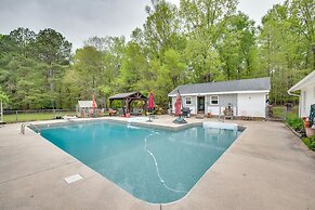 Buckhead Cabin w/ Fireplaces & Private Pool!