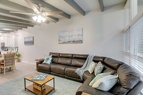 Bright Jekyll Island Home w/ Deck < 1 Mi to Beach