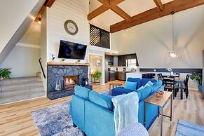 Spacious & Newly Remodeled A-frame w/ 2 Decks