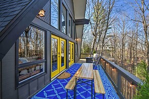 Spacious & Newly Remodeled A-frame w/ 2 Decks