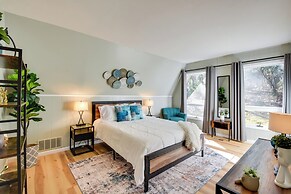 Spacious & Newly Remodeled A-frame w/ 2 Decks