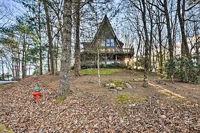 Spacious & Newly Remodeled A-frame w/ 2 Decks