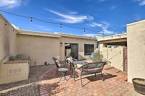 Sunny Tucson Townhome w/ Patio & Mountain Views!