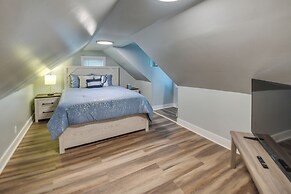 Walk to Beach: Hampton Home w/ Grill!