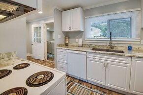 Walk to Beach: Hampton Home w/ Grill!