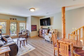 Lake Burton Retreat w/ Fire Pit & Hot Tub!