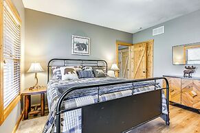 Lake Burton Retreat w/ Fire Pit & Hot Tub!