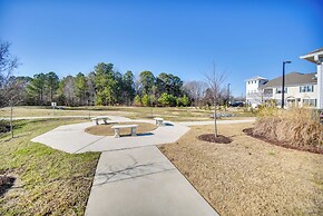 Hampton Condo: By Convention Center & Coliseum!