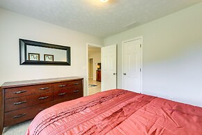 Spacious Georgia Home w/ Deck, Grills & Fireplace!