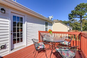 Spacious Georgia Home w/ Deck, Grills & Fireplace!