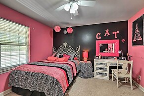 Idyllic Hawkinsville Retreat: Large Fire Pit!